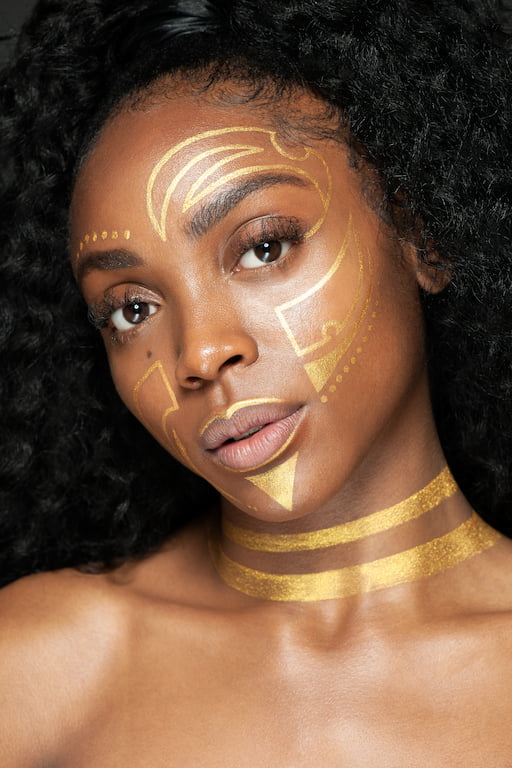 Creative Shoot at @thecentralschoolofmakeup with @itssjadeb from @atlantismodels, photo by @garaziphoto.